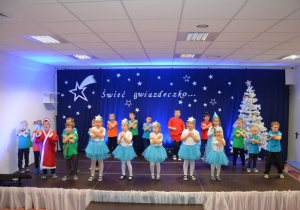 Przedstawienie świąteczne - Sówki